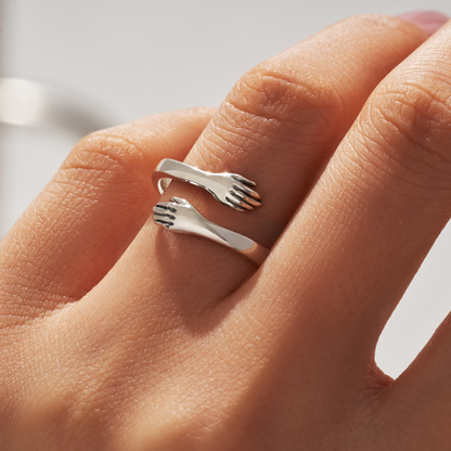 Norae™ Hug Ring